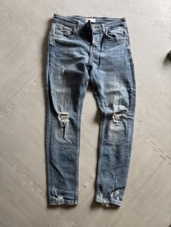 ZARA MAN ダメージ加工 デニムパンツ ライトブルーのサムネイル