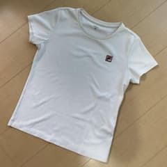 FILA フィラ テニスウェア 半袖Tシャツ VM5603ホワイト メンズM新品 FILA テニス ウェア Tシャツ ホワイト 半袖 サイズM - メルカリ