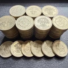 イギリス 旧1ポンド 76枚 複数デザイン まとめ 外国コイン 古銭 - メルカリ