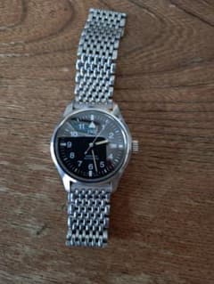 IWC 自動巻き腕時計 マーク15 ブラック　バックルの片方が不良 IWC 自動巻き腕時計 マーク15 ブラック バックルの片方が不良 - メルカリ