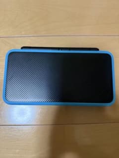 New 2DS LL 本体 青のサムネイル