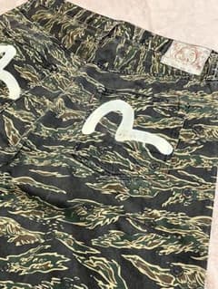 EVISU エヴィス　ショートパンツ　白カモメ　タイガーカモ　サイズ36 EVISU エヴィス タイガーカモ ショートパンツ 白カモメ サイズ36