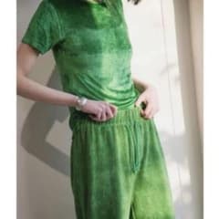 緑色ポリエステルTシャツ Mサイズのサムネイル