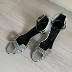 値下げ★希少 エルメス ビジューサンダル 36 ジョイ 限定値下げ☆希少 エルメス ビジューサンダル 36 ジョイ - メルカリ