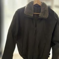 ZARA ボア襟 ブルゾン カーキ Sサイズのサムネイル