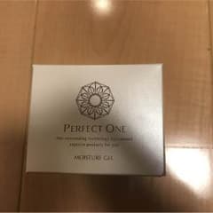 パーフェクトワン モイスチャージェルのサムネイル
