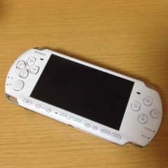 ☆PSP 3000☆本体のみのサムネイル