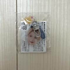 TREASURE ドヨン 顔アクキー 喜 - メルカリ