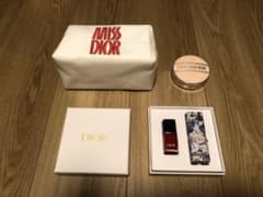 【値下げ】DIOR まとめ売り｜2025年バースデーギフト、ポーチ等のサムネイル