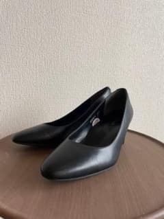 LES MUES Femme プレーンパンプス ブラック 24.0cmのサムネイル