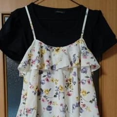 今期購入  Ｔシャツ＋キャミソールのセットのサムネイル