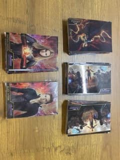 アベンジャーズ エンドゲーム トレーディングカードのサムネイル