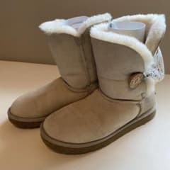 UGGブーツのサムネイル