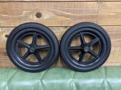 【最終値下】ストライダー EVAタイヤ ベアリング交換済　エンジョイカップのサムネイル