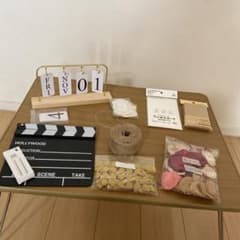 ウェディンググッズまとめ売り　 【 カチンコ 】【卓上カレンダー】のサムネイル