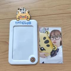 CHAEWON LE SSERAFIM フォトカードホルダーカード付きのサムネイル