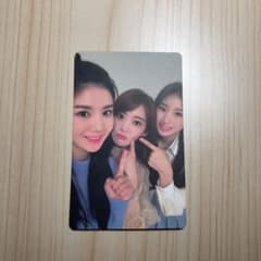 IZ*ONE トレカ ウンビ 宮脇咲良 チェヨンのサムネイル