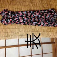 Doschマキシワンピース黒花柄のサムネイル