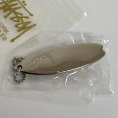 希少！レア】Stussy サーフボード型キーホルダー 新品未使用 - メルカリ