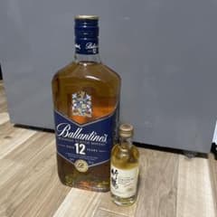 焔*月様 バランタイン12年700ml1本 竹鶴50ml1本おまけのサムネイル