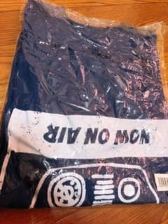 WESTV Tシャツのサムネイル