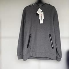 新品 マスター バニー エディション パーカー - メルカリ