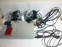 【早い者勝ち】薄型PS2　本体と付属品とソフト SCPH-90000のサムネイル
