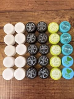 ペットボトルキャップ まとめ売り 30個セットのサムネイル