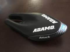 【中古】ism ADAMO Attack サドルのサムネイル