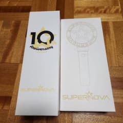 SUPER NOVA 超新星　10周年記念ペンライトとオリジナルペンライトのサムネイル