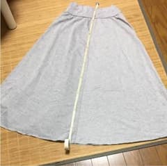 スカートのサムネイル