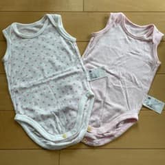 Sara☆様ユニクロ☆肌着 ロンパース2枚のサムネイル