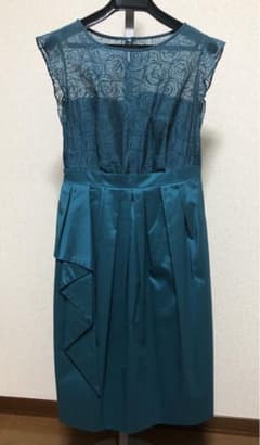 まめすけ様専用　Aimer（エメ）パーティドレス（M）のサムネイル