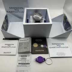 新品10月12日購入☆オメガスウォッチ アースフェイズ ブルーライト付 即発送可 新品10月12日購入☆オメガスウォッチ アースフェイズ ブルーライト付