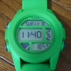 NIXON  THE UNITのサムネイル