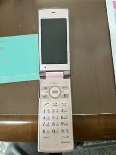 KYOCERA K011 au mobile phone, pink.