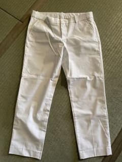 未使用品 ユニクロ クロップドパンツのサムネイル