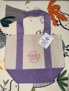 trader joe's アメリカ 限定 トレジョ ミニトート パープルのサムネイル