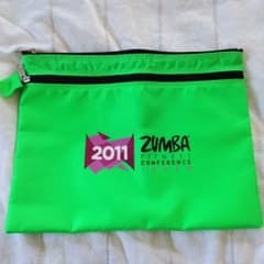 即購入OK様専用 zumba ポーチのサムネイル