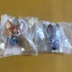 ズートピア2 めじるしアクセサリー ニックB ジュディA 2個セットのサムネイル