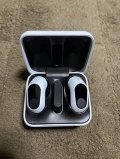 SONY ゲーミングイヤホン INZONE Buds 本体のサムネイル