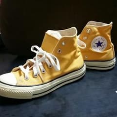 まかろん様専用 コンバースハイカット   Yellowのサムネイル