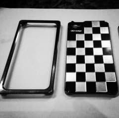 GILD design   iPhone4.iPhone4s用のカバーのサムネイル