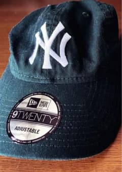 【美品】NYヤンキース NEWERA 9Twenty GREENのサムネイル