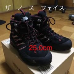 ノースフェイス  登山靴　黒X赤　25.0cm メンズのサムネイル