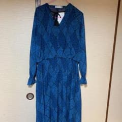花柄ロングワンピースのサムネイル