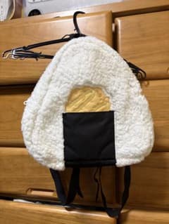 おにぎり型フワフワリュックのサムネイル