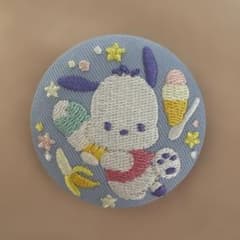 ポチャッコ 刺繍缶バッジ アイスクリームのサムネイル