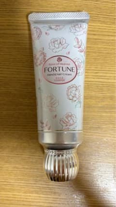 KOSE Rose of Heaven FORTUNE ハンド＆ネイルクリームのサムネイル