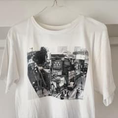 東京タイムスリップ Tシャツ Mサイズ 善本喜一郎　新宿南口のサムネイル